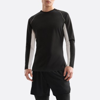 Comfortable and simple warm men's wetsuit top