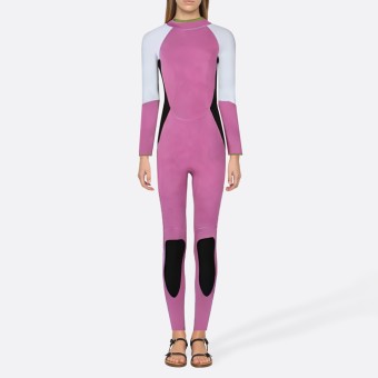 Contrast color professional women's full-body wetsuit