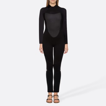 Lightweight high-stretch women's full-body wetsuit