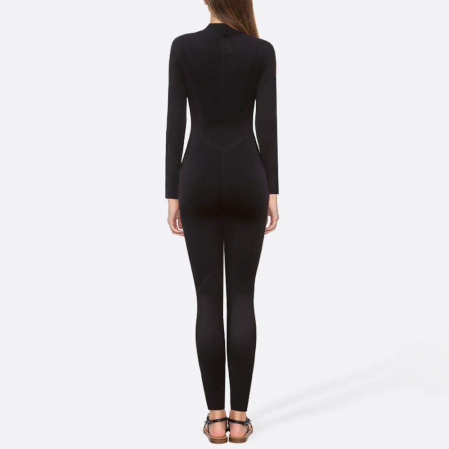 Lightweight high-stretch women's full-body wetsuit