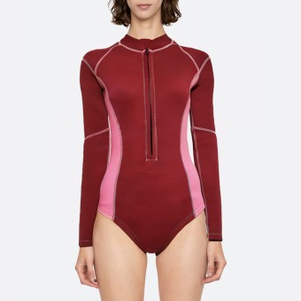 Red elastic comfortable women's long sleeve wetsuit