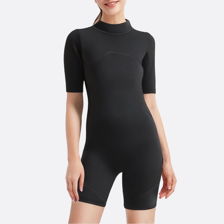 Simple black back zip women's short sleeve wetsuit