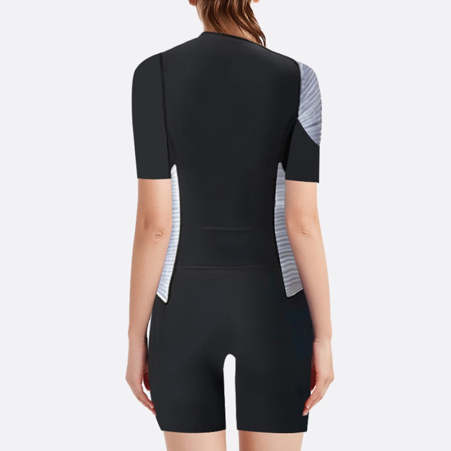 Fashionable black women's short-sleeved diving suit